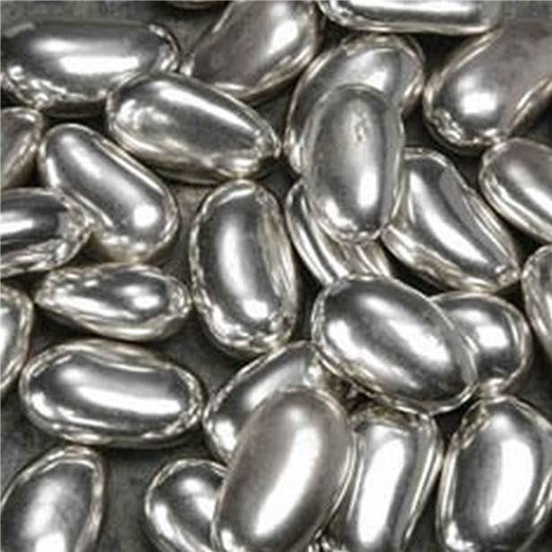 Silver Metallic Sugared Almonds - 1kg