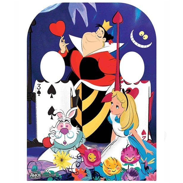 Queen of Hearts Stand-In Cardboard Photo Prop - 131cm x 95cm